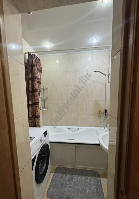 Продам 3к квартирка центре города