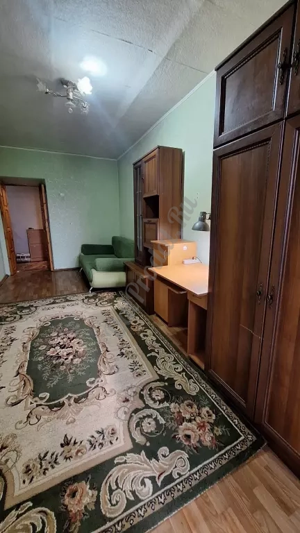 Продам 2-комн квартиру в городе Луганск улица Краснознаменная