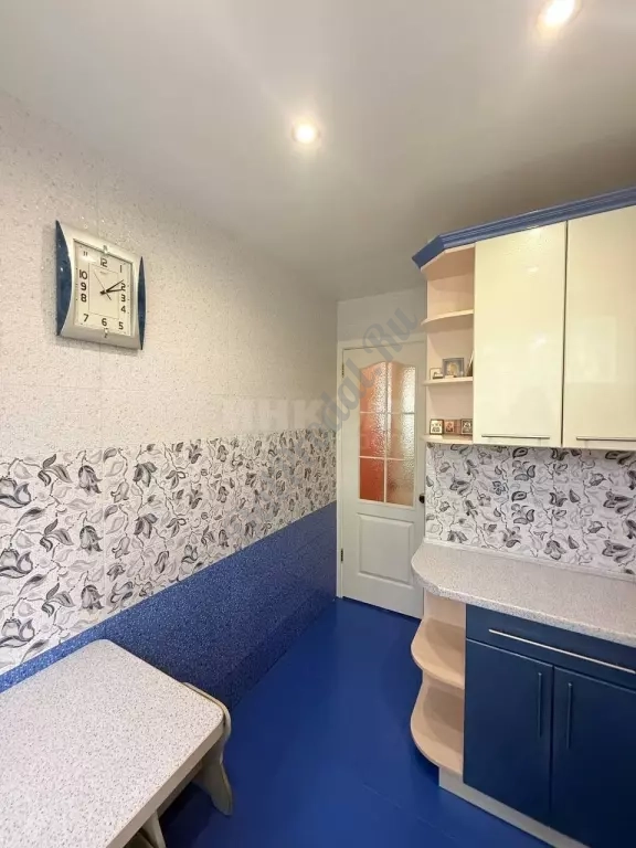 Продам 2к квартиру по ул.Клубная ,ремонт, 4/5эт