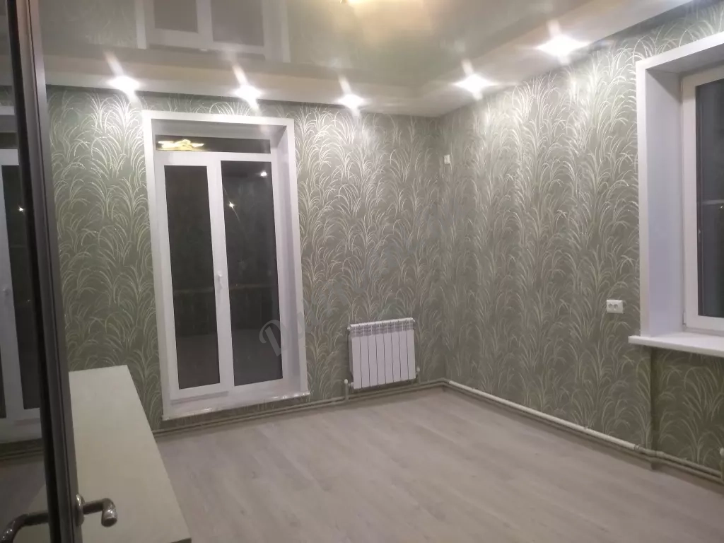 Продам 4-комн. квартиру , Городок ОР