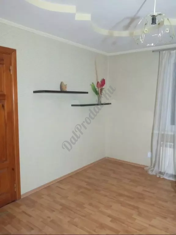 Продам 2-х этажный дом в городе Луганск район гостиницы "Турист"