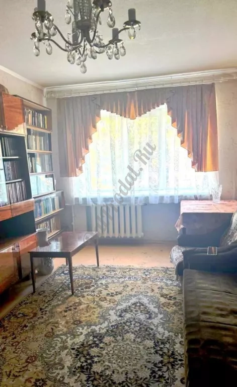 Продам 2-х комн квартиру в городе Луганск улица 50-лет Обороны Луганска