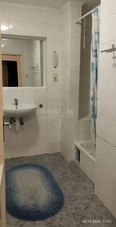 Продам квартиру 95 м2 в городе Луганск квартал Ватутина