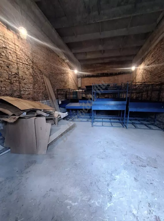 Продам производственную базу 3764м2, в Луганске