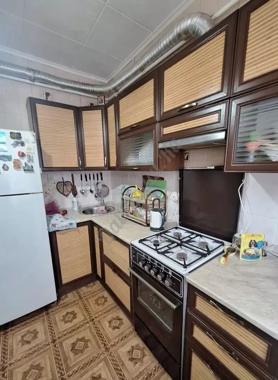 Продам 2к квартиру на кв.Героев Сталинграда а/о