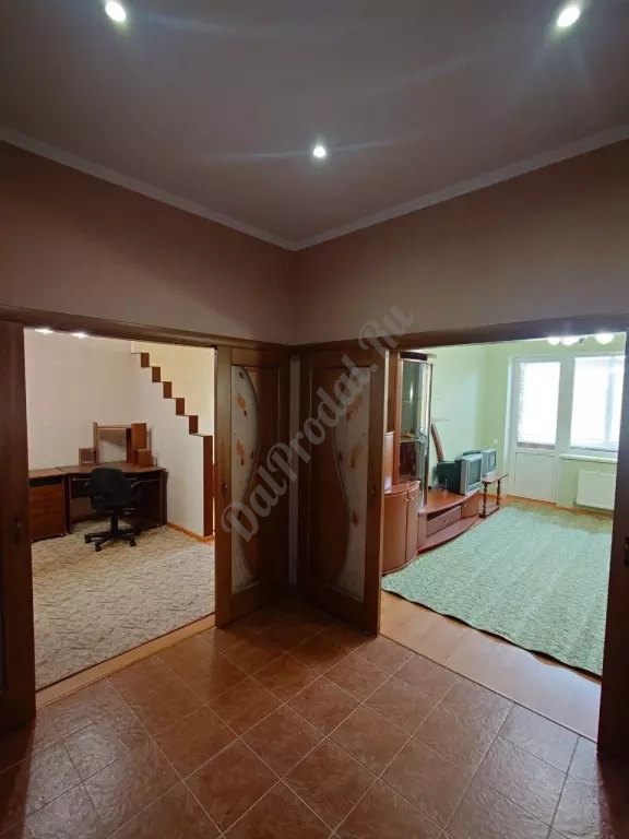 Продам 2к квартиру на медгородке ,а/о, ремонт 80м2