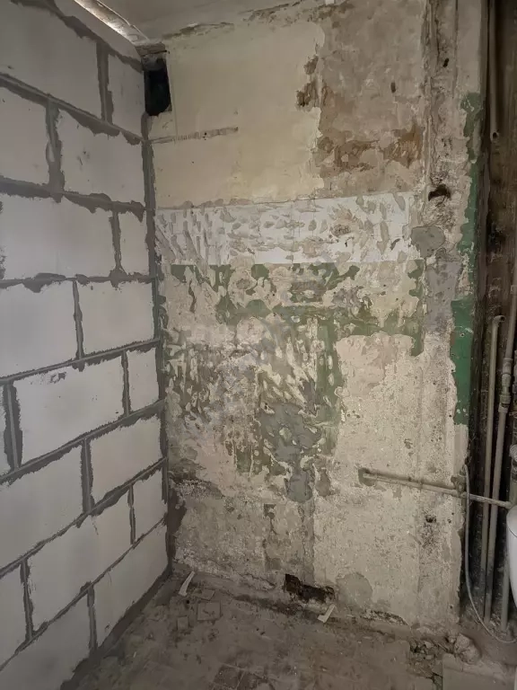 Продам 2к квартиру на кв.Комарова