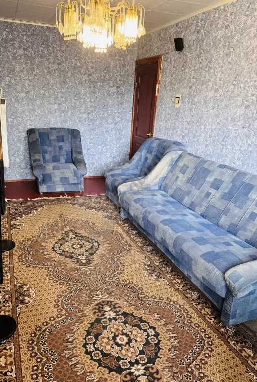 Продам 3к квартиру на кв.Комарова с а/о