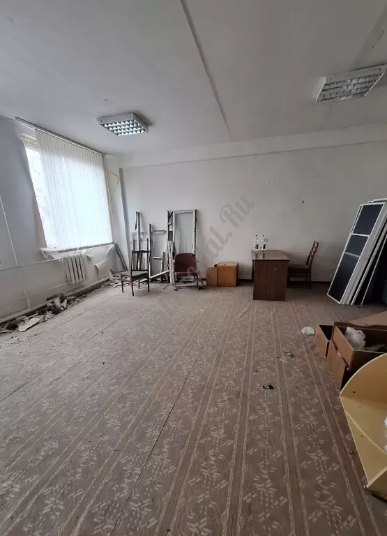 Продам производственную базу 3764м2, в Луганске