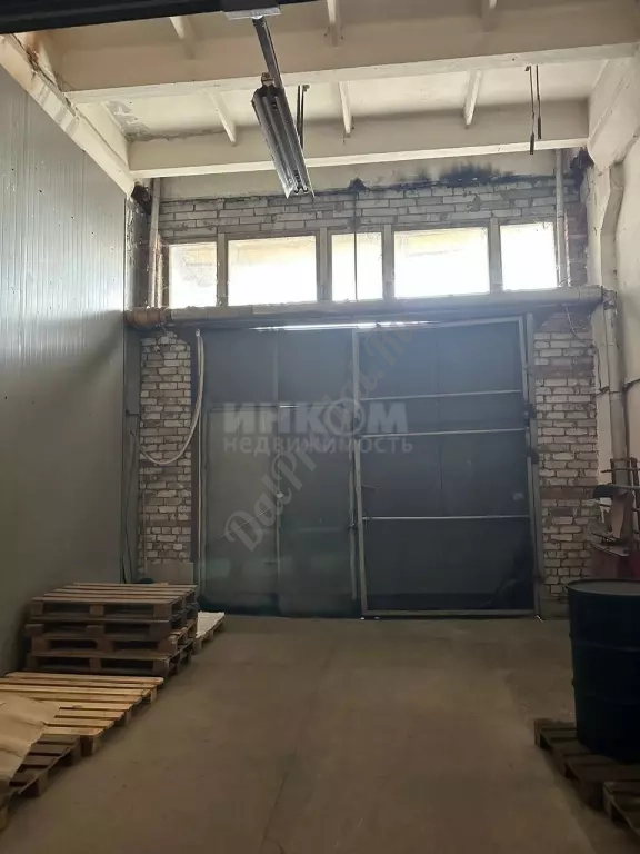 Продам промышленное здание 11305 м2 в городе Луганск