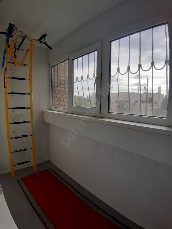 Продажа квартиры, 4 комнаты, 103 м², агент
