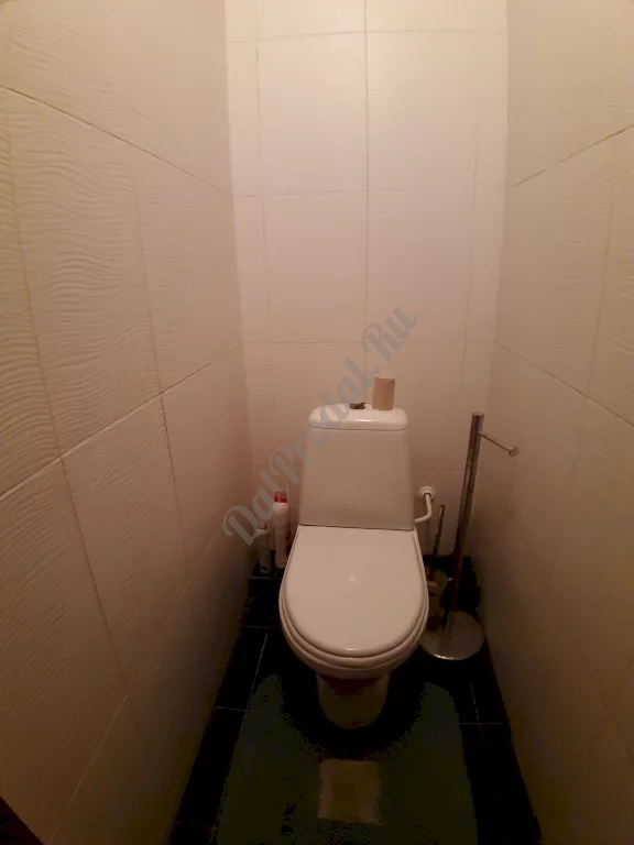Продажа квартиры, 4 комнаты, 103 м², агент