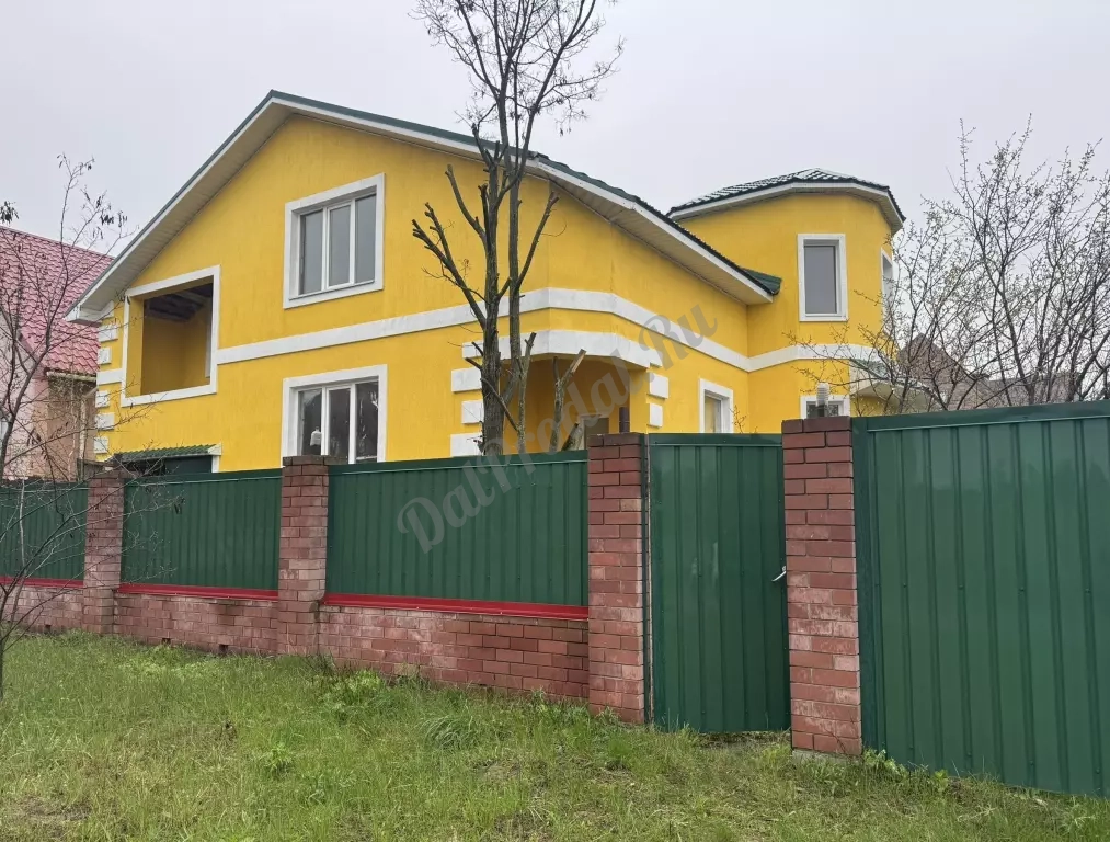 Продам дом на Видном 200м2