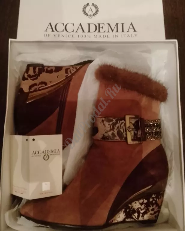 Продаются женские полусапожки. Новые