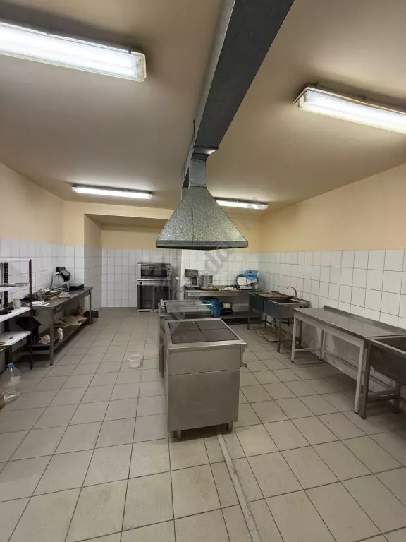 Продам отдельностоящий супермаркет 515м2