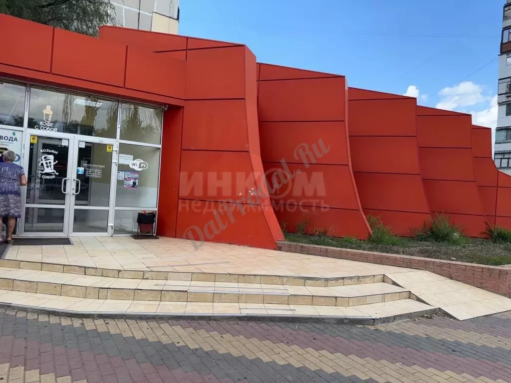 Продам отдельностоящий супермаркет 515м2