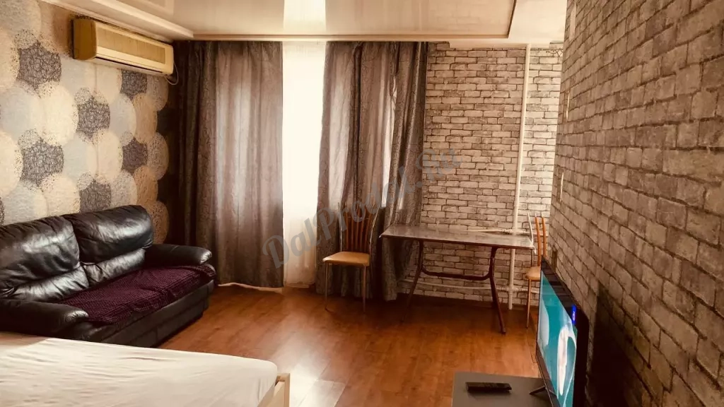 Продам 1к квартиру в самом центре ,ул.Демехина, 4/5эт