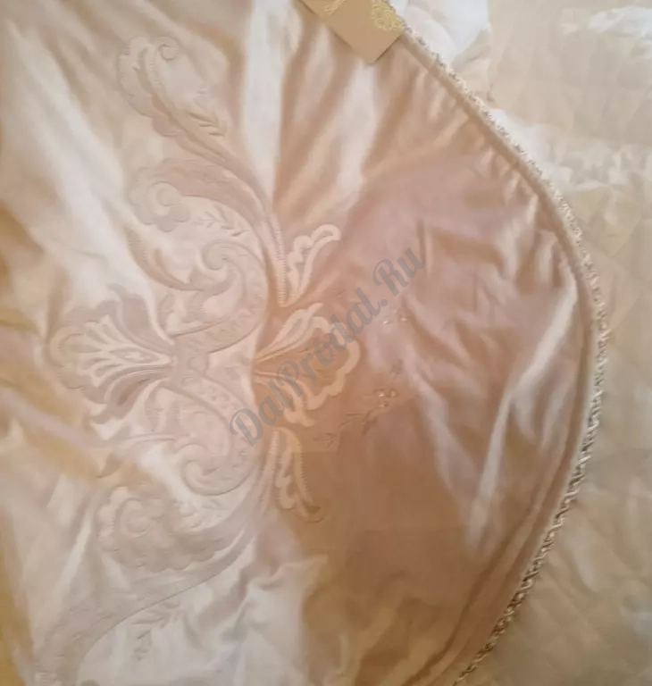 Продаётся покрывало. Новое в чехле