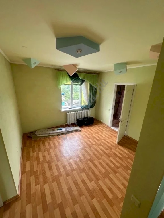 Продам дом 181 м2 в городе Луганск улица Щорса