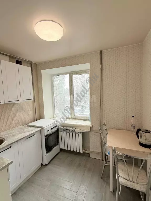 Продам 4к квартиру на ВВАУШ
