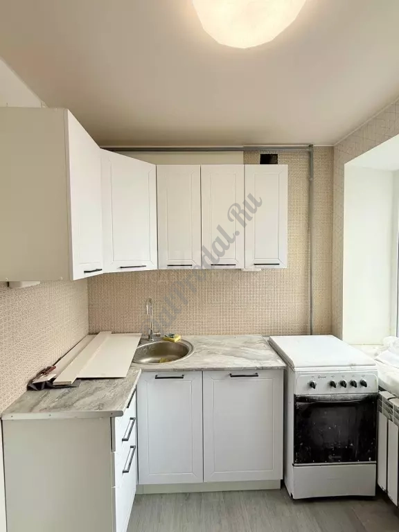 Продам 4к квартиру на ВВАУШ