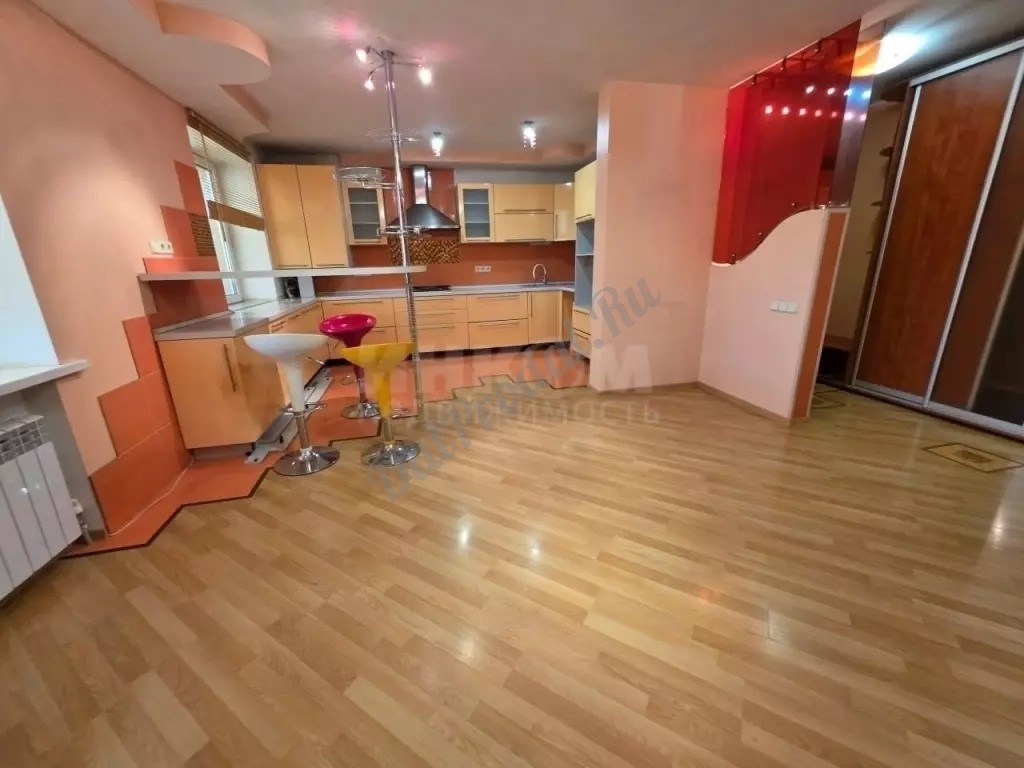 Продам 3-х комн квартиру с авт отоп в городе Луганск улица Андрея Линева