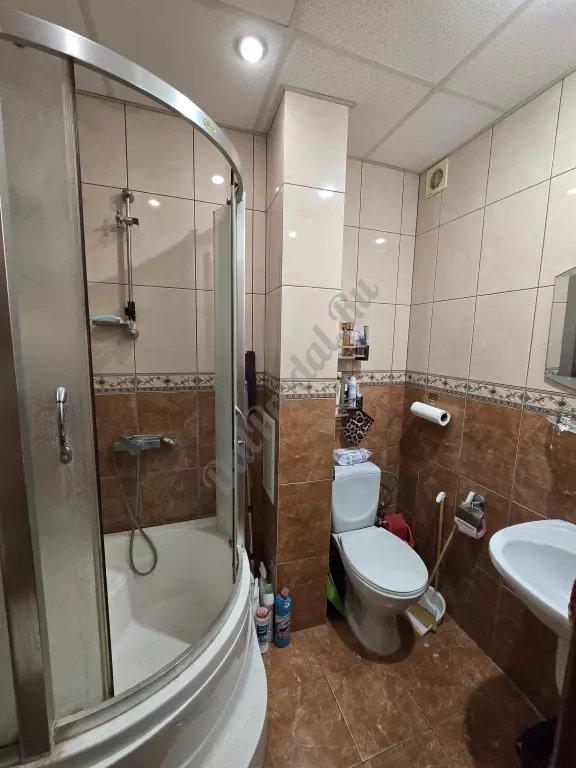 Продам 2к кв. Волкова, 2/5 эт
