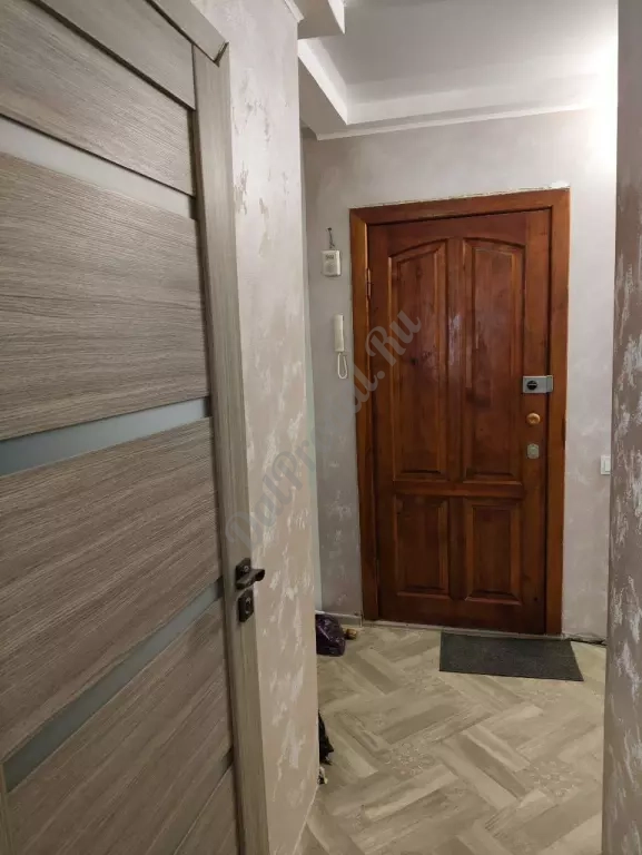 Продам 2к кв. Солнечный, 1/5 эт