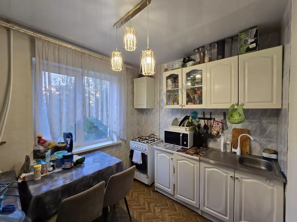 Продам 2к кв. Волкова, 3/9 эт