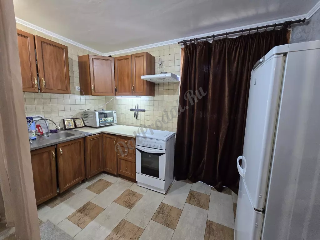 Продам 2к кв. Ватутина 2/15 эт