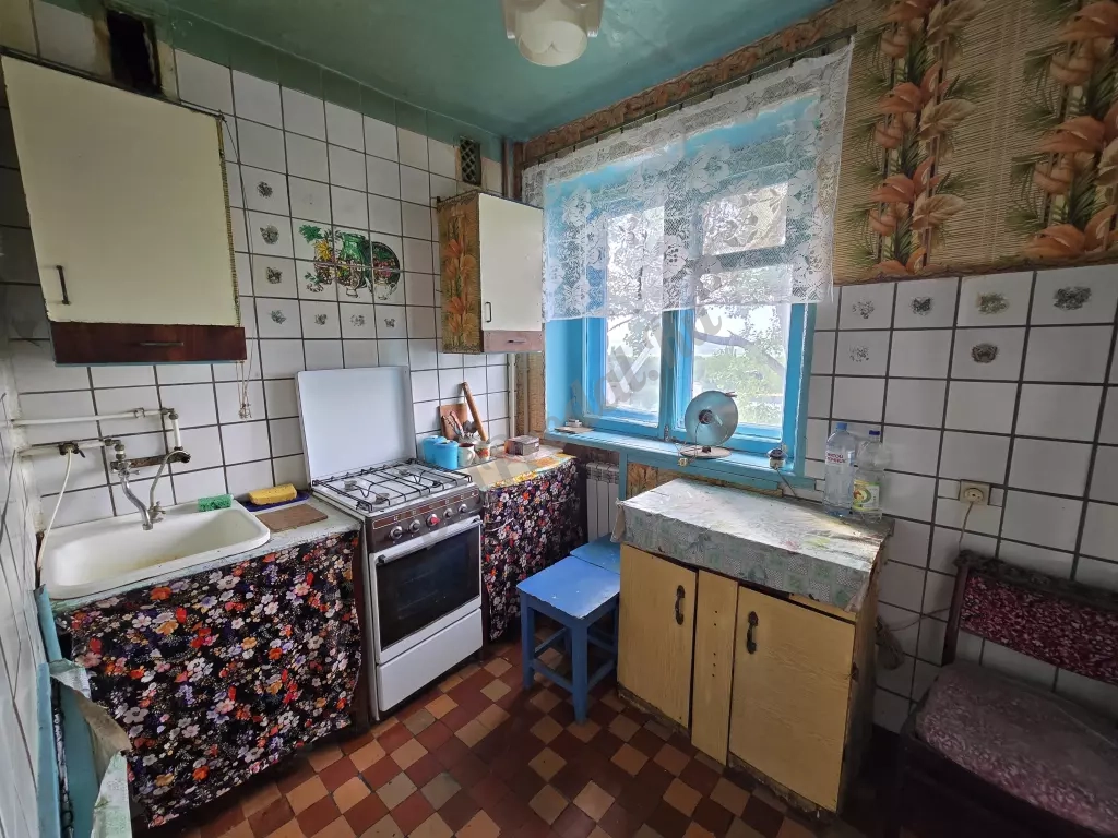 Продам 3к кв. Дружба, 4/5 эт.