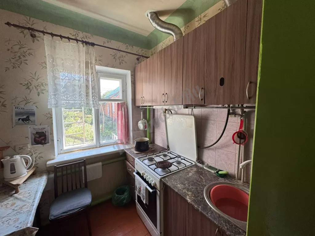 Продам дом в городе Луганск улица Лазо