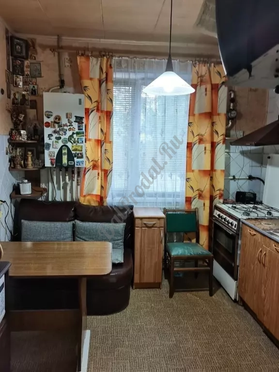 Продам 3-х комн квартиру с авт отоп в городе Луганск квартал Дзержинского