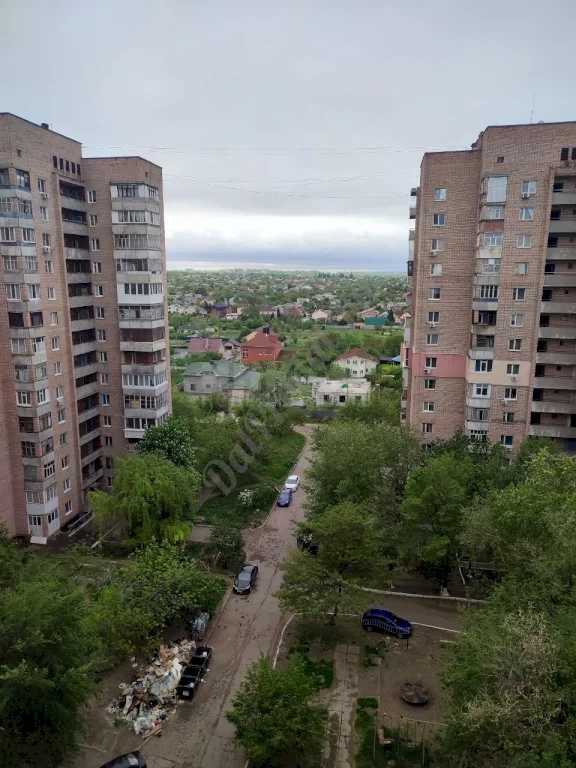 Продам 1-комн квартиру в городе Луганск квартал Якира