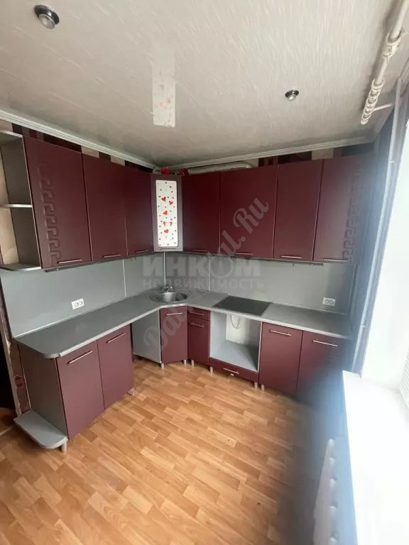 Продам 2-х комн квартиру в городе Луганск улица 2-я Краснознаменная