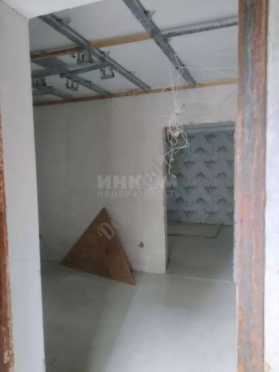 Продам помещение на Мирном 10