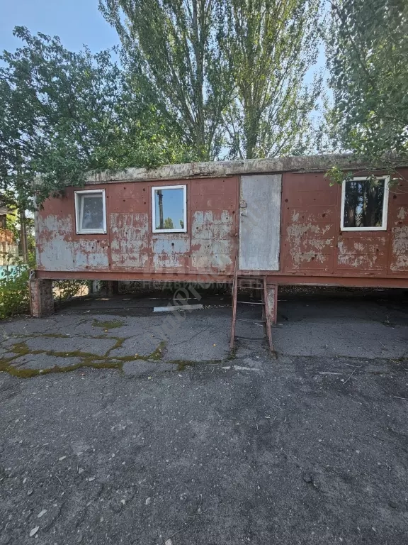 Продам Базу 958 м2 в городе Луганск Каменнобродский район