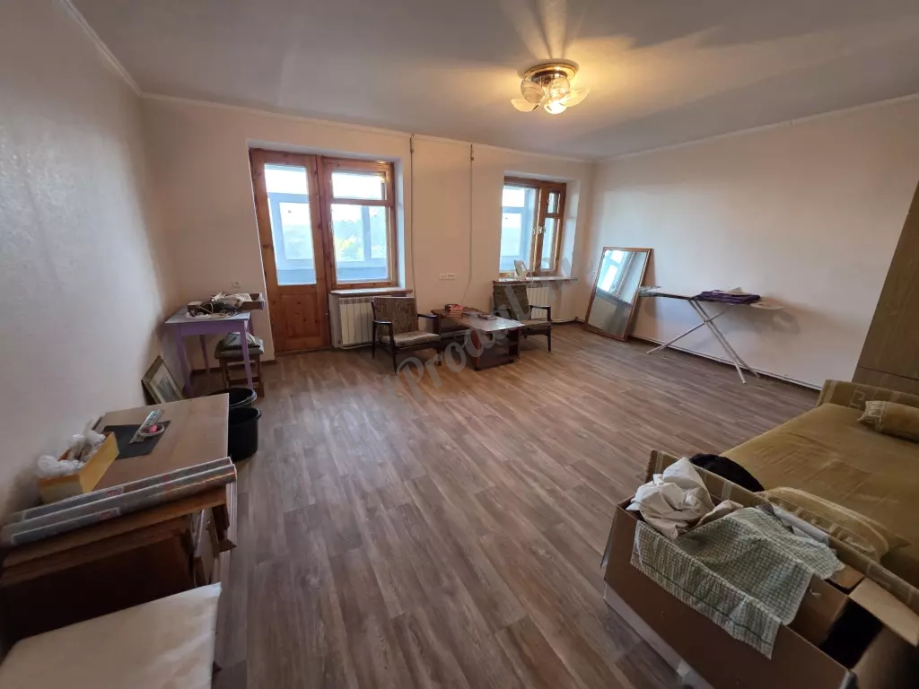 Продам 3х комнатную квартиру с автономным отоплением 74м2 4/9-эт гор.