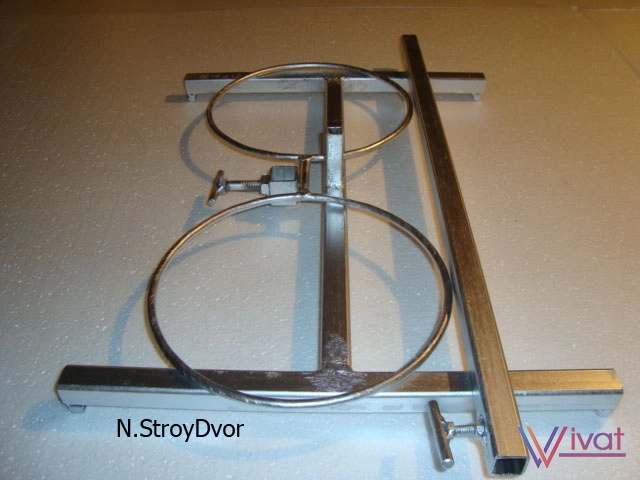 Подставка на штативе для кормления собак и др. Ваших любимце