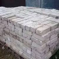 Продам кирпич белый, красный б/у .В наличии.