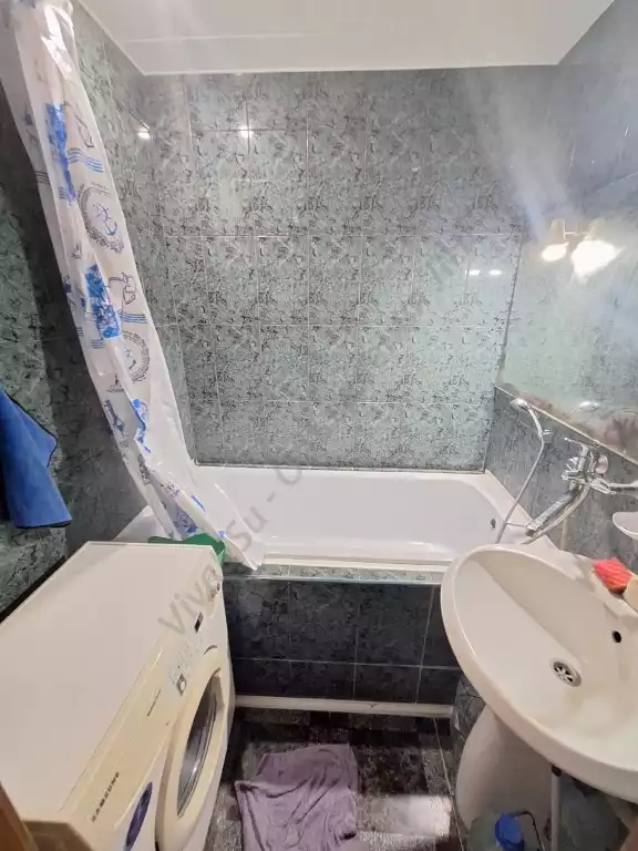 Аренда квартиры, 3 комнаты, 75 м² агент