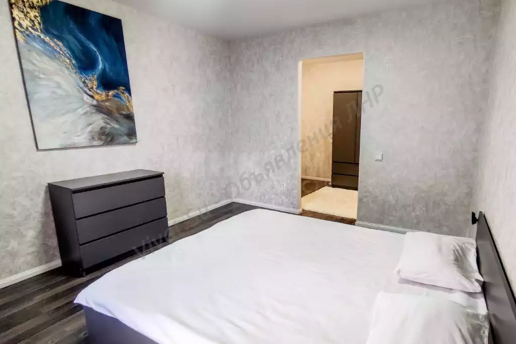 Продажа квартиры, 1 комната, 32 м², агент