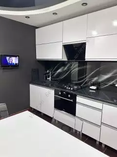 Продажа квартиры, 3 комнаты, 75 м², агент