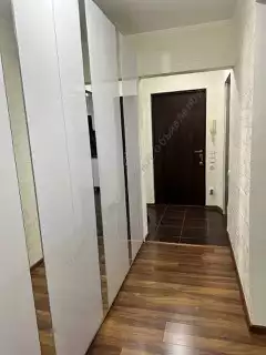 Продажа квартиры, 3 комнаты, 75 м², агент