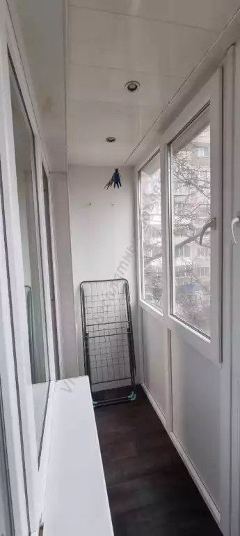 Продажа квартиры, 3 комнаты, 62 м², агент