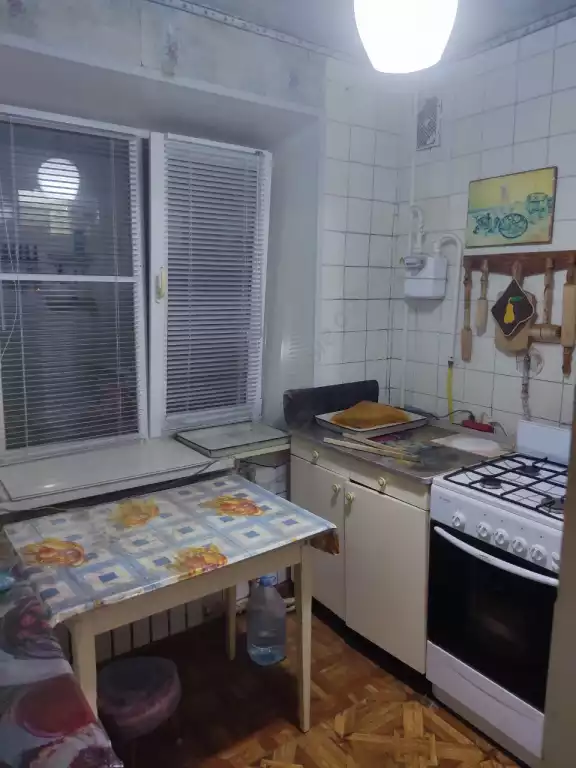 Продажа квартиры, 2 комнаты, 42 м², агент