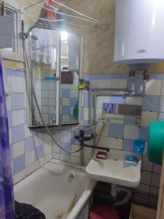 Продажа квартиры, 2 комнаты, 42 м², агент