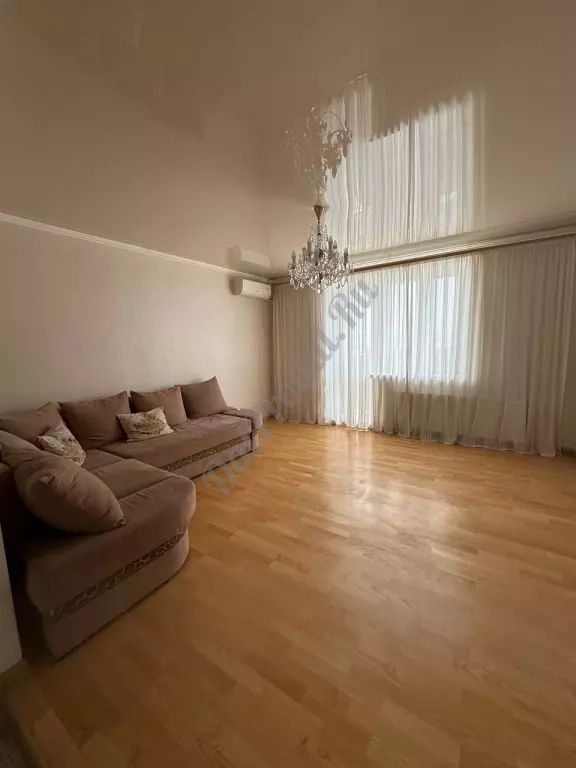 Продам 3к квартиру в центре