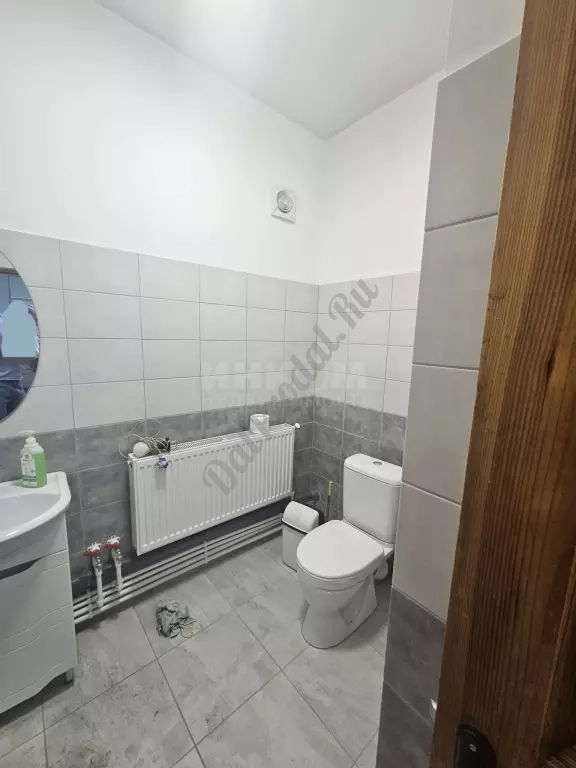 Продам Офисное Помещение 171.2 м2 в городе Луганск улица Ленина