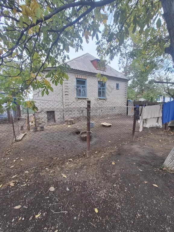 Продам дом в Тепличном ,ул.Молодежная ,66м2